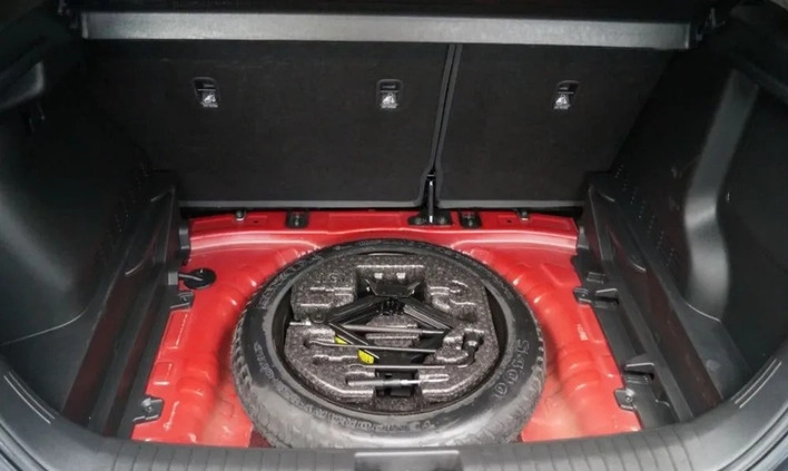 Hyundai Kona cena 81800 przebieg: 114700, rok produkcji 2020 z Gdańsk małe 137
